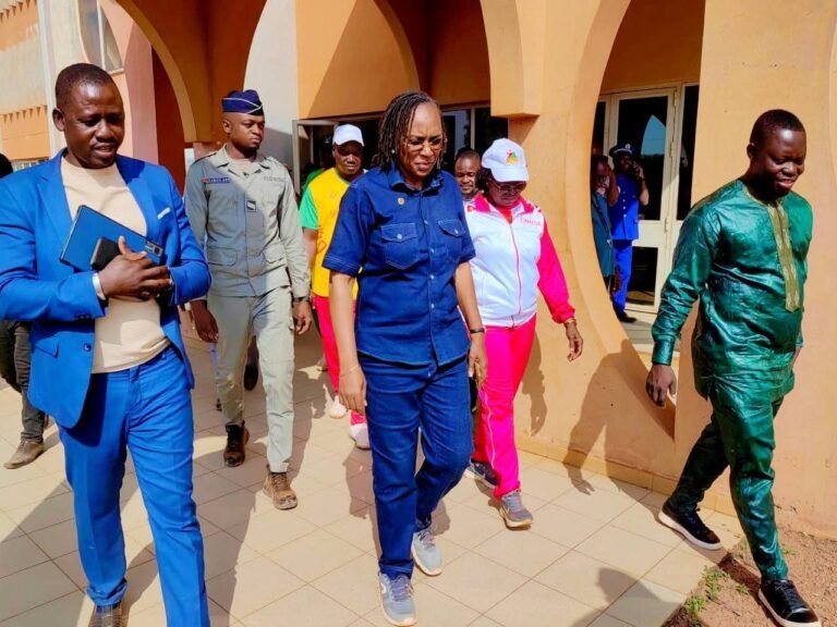 Infrastructures sportives : La Ministre Annick en visite de chantiers à Bobo 4
