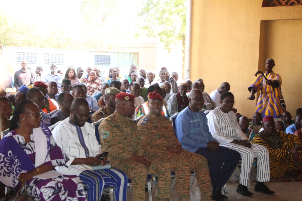 Dɛmɛ Sira : Quand le Mogho Naaba parle par l'acte 2