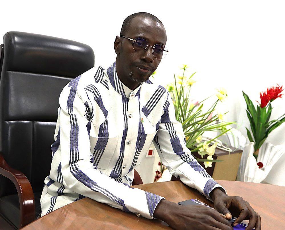 Accueil 10 Burkina : Le CSC recommande à ne pas liker, ni partager les publications malveillantes