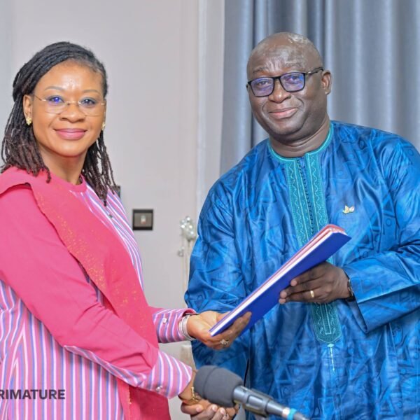 Accueil 6 Fonds Wassa Bondo : Ida Ouédraogo/Paré installée dans ses nouvelles fonctions de directrice générale