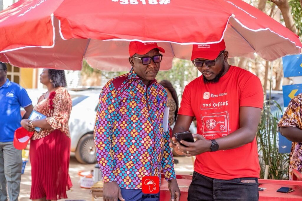 Communiqué : SankMoney et La Poste Burkina Faso désormais partenaires pour le bonheur des populations 3