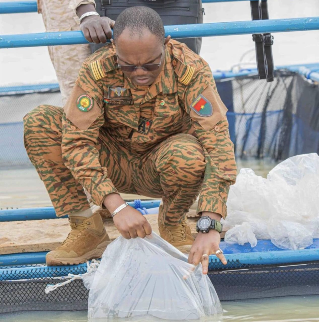 Dori : 22 cages, 150 000 alevins et 100 tonnes de poissons attendues au barrage de Yakouta 2