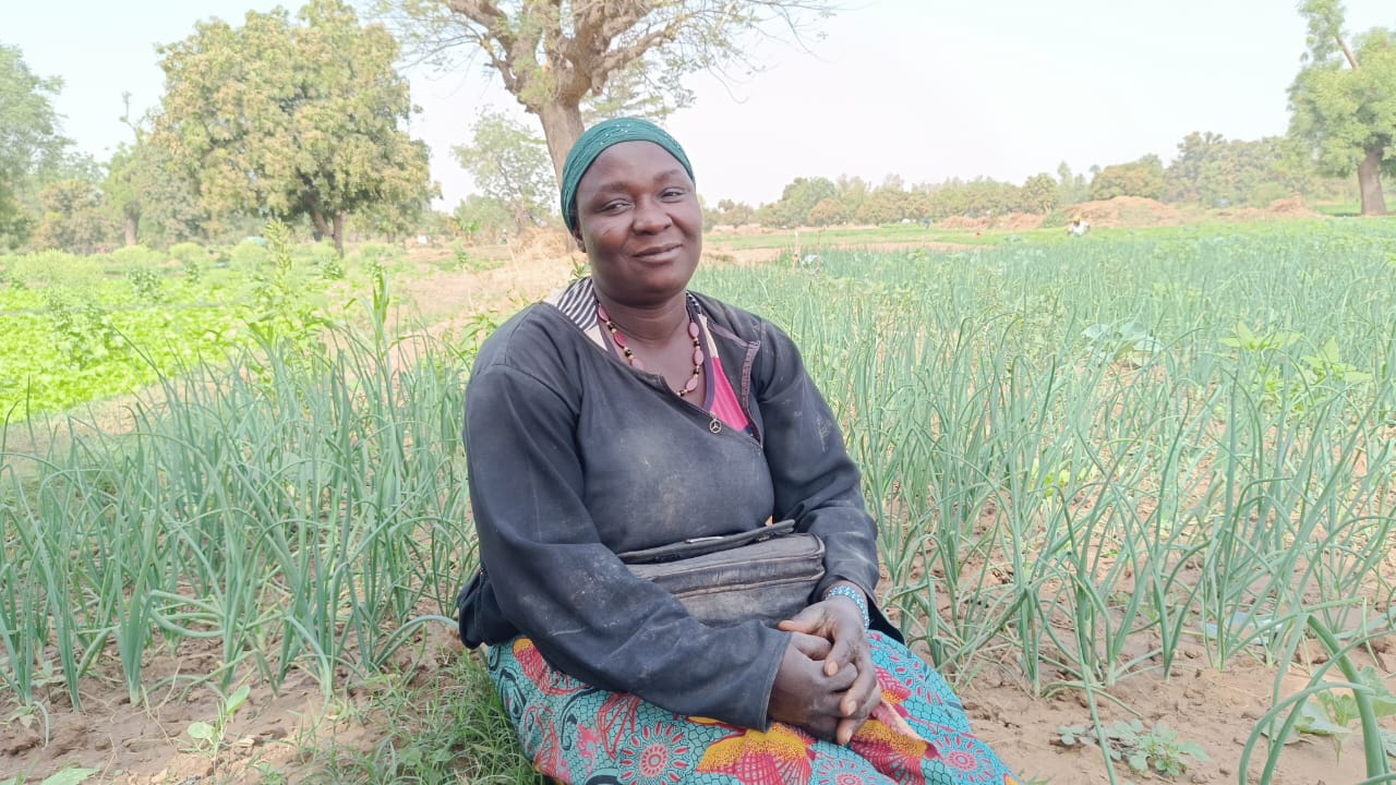 Maraîchage à Ouagadougou : Quand carottes, choux et oignons deviennent le moteur de l’autonomie féminine…