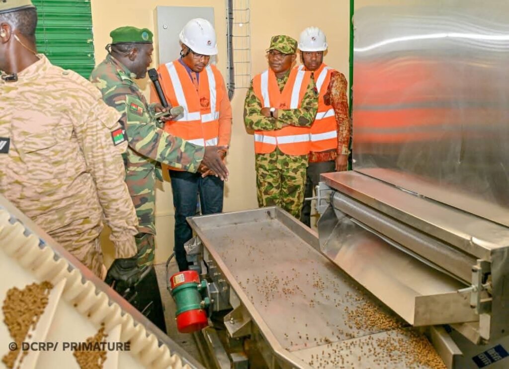Pisciculture au Burkina : 1,5 milliard FCFA investi dans 3 unités de production d’aliments