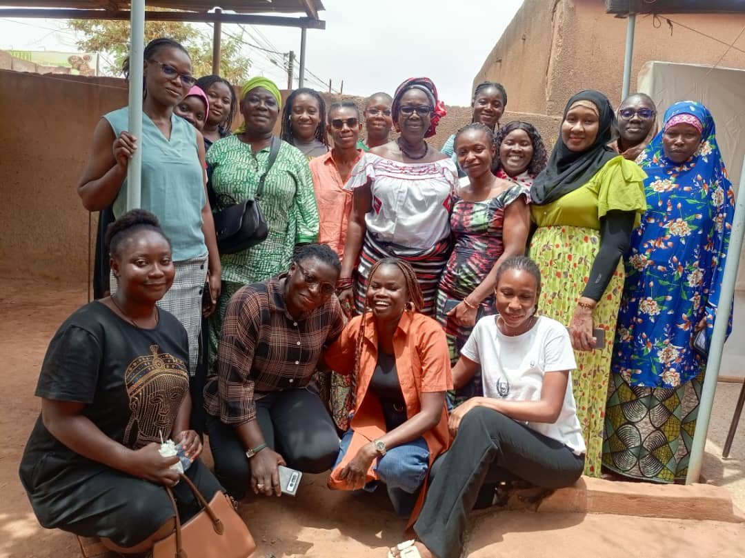 Inclusion numérique : L&rsquo; association FAME forme une vingtaine de femmes aux outils Google