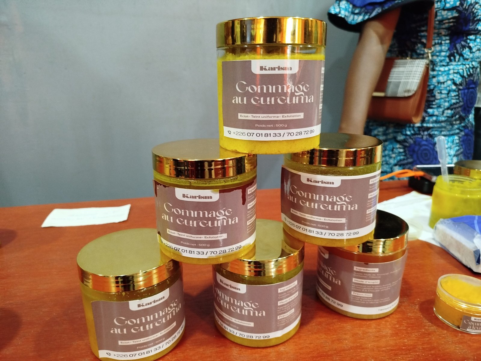 Soins corporels : « Karism » mise sur le gommage pour révéler l’éclat de la peau