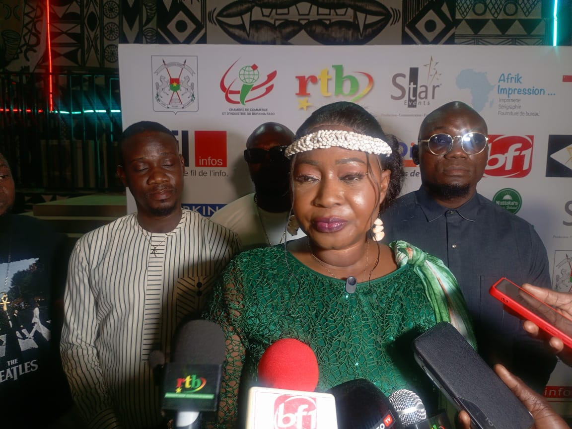 Burkindi Diaspora Tours act 1: Alima Ouédraogo aux côtés des Burkinabè vivant en Chine