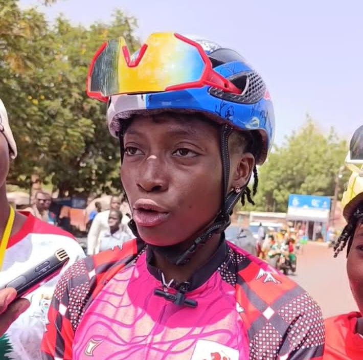 Tour féminin Yennenga 2026 : Rose, une étoile montante du cyclisme burkinabè