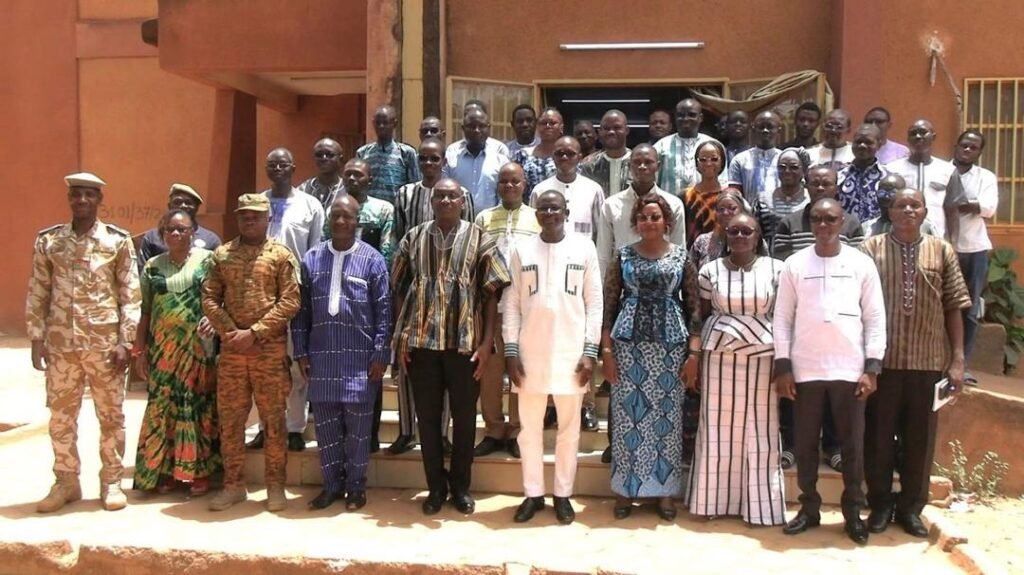 Burkina Faso : plus d’un milliard de FCFA mobilisé pour régulariser les salaires de 4 730 agents de l’enseignement.