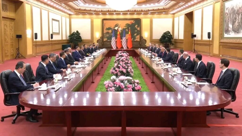 Diplomatie mondiale : Autour de Trump et Xi Jinping, le silence des femmes