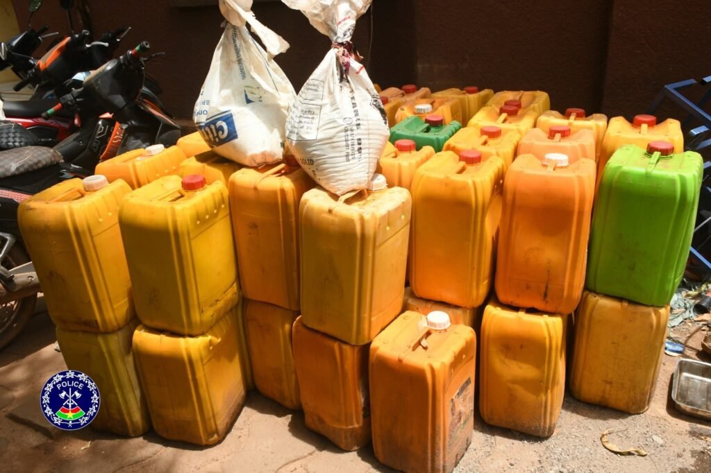 Ouagadougou : Un réseau de transformation illicite d’huiles démantelé, 2 suspects arrêtés